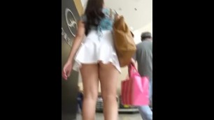 Teen in Miniskirt Showing us her Perfect Ass in Public